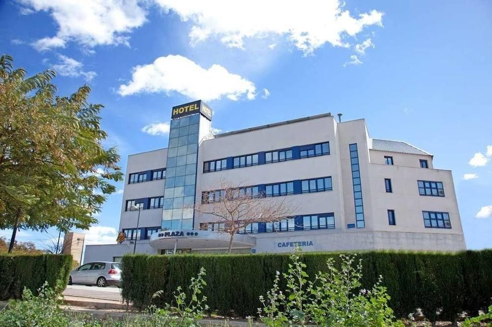 Plaza Alaquas Hotel Exterior photo